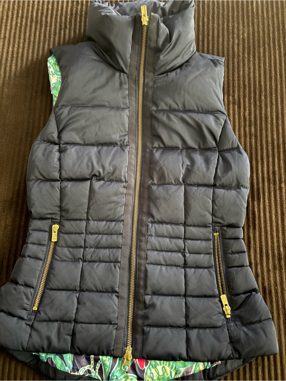 Lilly Pulitzer Navy Quilted Puffer Vest with Gold Zippers Size XS